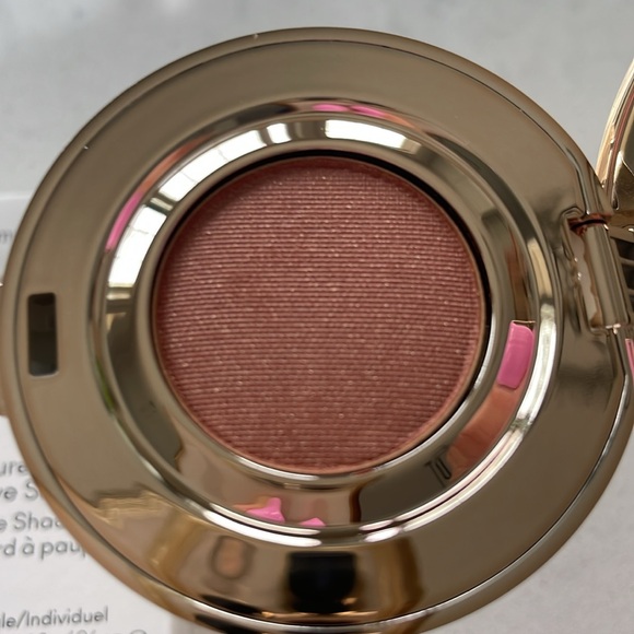 Eye shadow - Picture 2 of 5